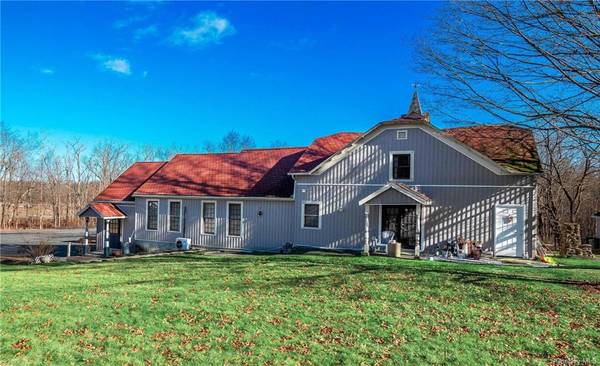 1874 Route 284, Slate Hill, NY 10973