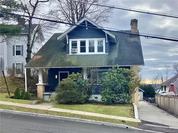 Tarrytown, NY 10591,34 Benedict AVE