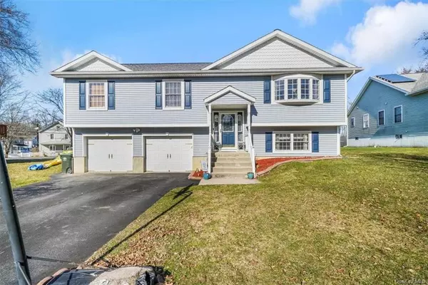 Walden, NY 12586,3 Gracewoods CT