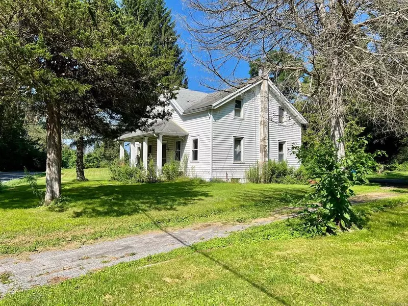 6392 Route 82, Stanfordville, NY 12531