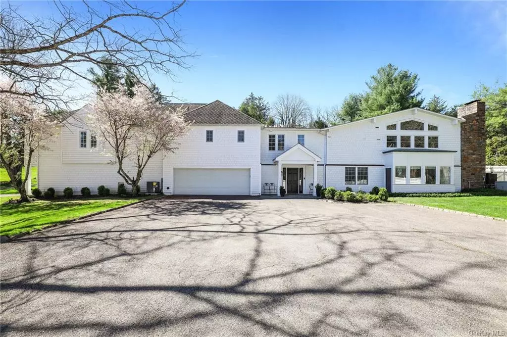 Mount Kisco, NY 10549,21 Taylor RD