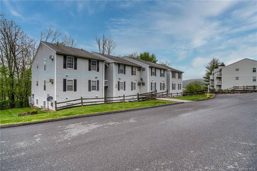 9 Lexington HL #3, Harriman, NY 10926