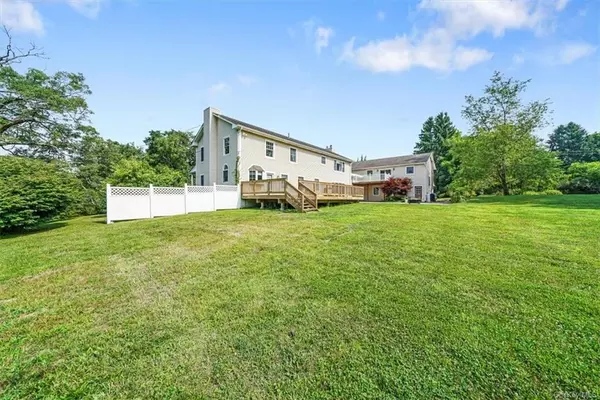 Warwick, NY 10990,4 Blue Spruce TRL