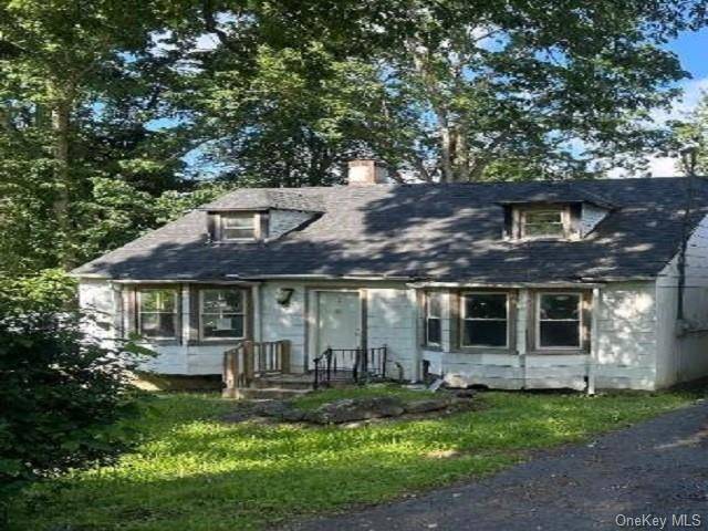 2 Newburgh RD, Patterson, NY 12563