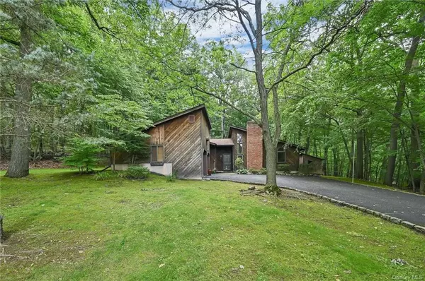 Highland Mills, NY 10930,30 Scaglione CT