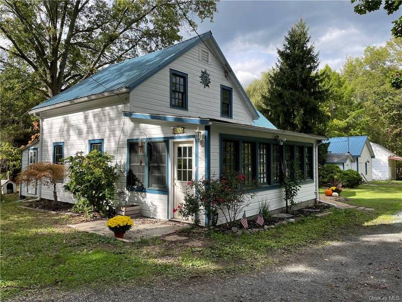 1414 State Route 52, Walden, NY 12586