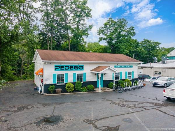 Beacon, NY 12508,332 Fishkill AVE