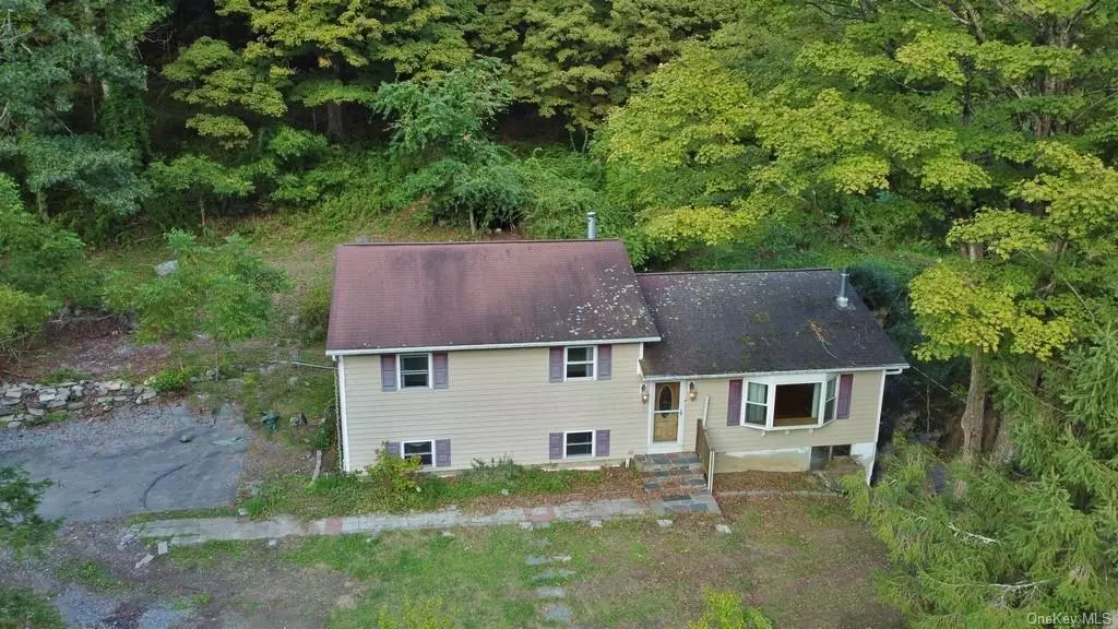 Putnam Valley, NY 10579,50 Wiccopee RD