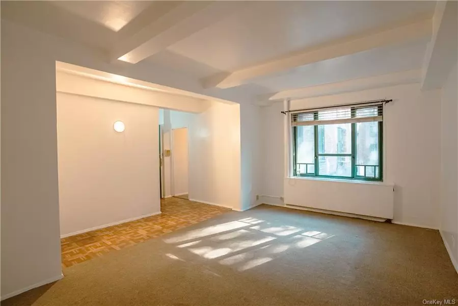 1519 Metropolitan #1G, Bronx, NY 10462