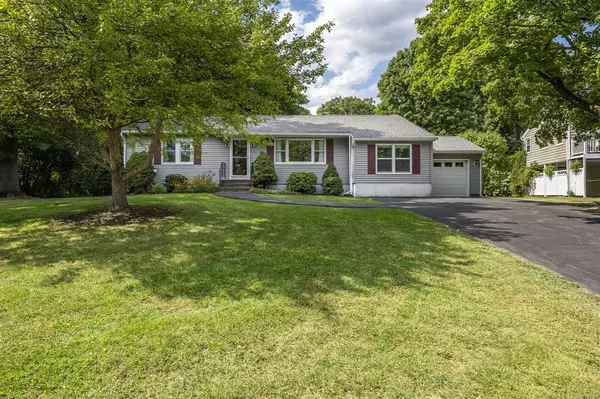 Rhinebeck, NY 12572,59 Birchwood DR