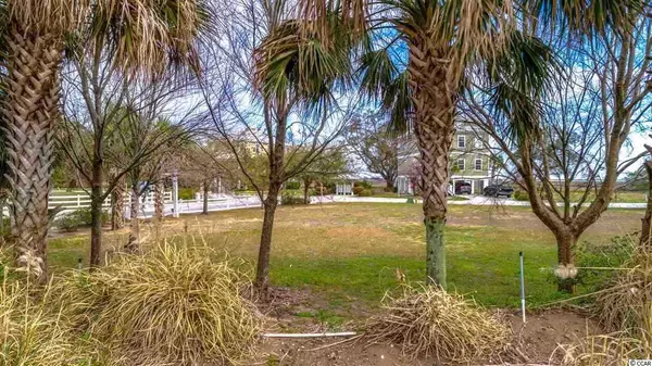 119 Enclave Pl., Pawleys Island, SC 29585