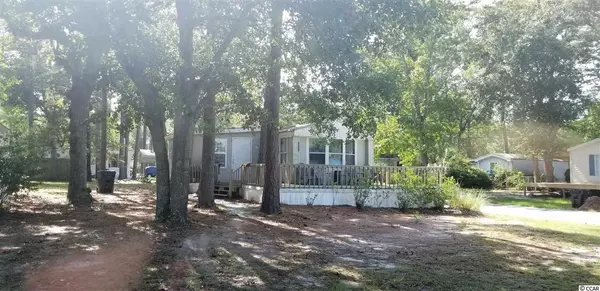 1713 Crystal Lake Dr., Myrtle Beach, SC 29575