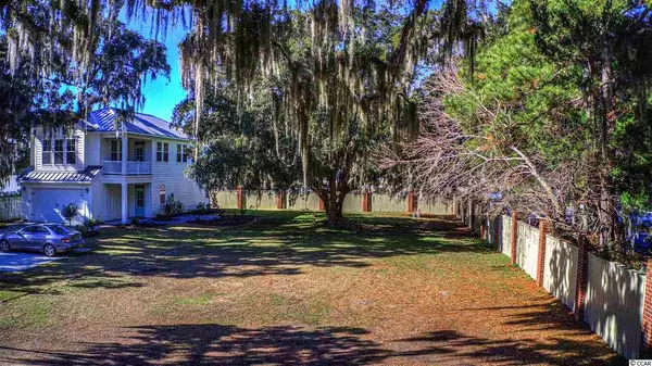 151 Berry Tree Ln., Pawleys Island, SC 29585