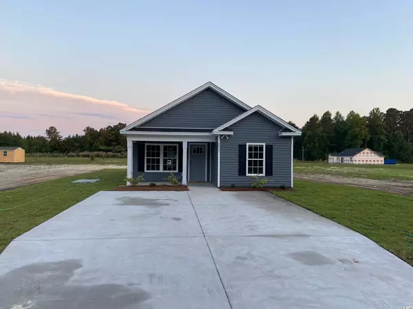 2615 Southern Crest Dr., Loris, SC 29569