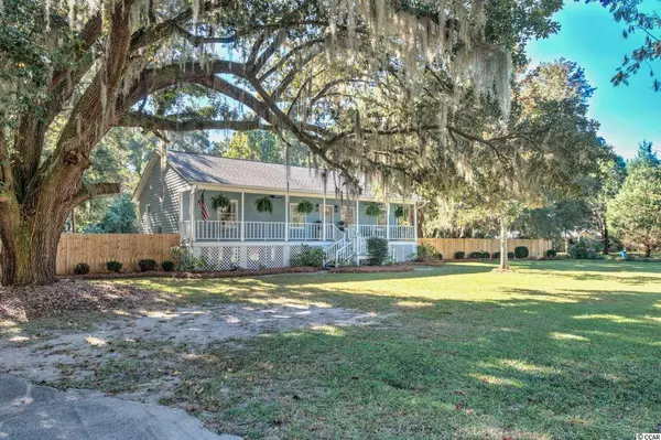 445 Dupre Rd., Mcclellanville, SC 29458