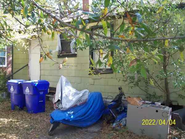 North Charleston, SC 29405,2738 W Surrey Ln.