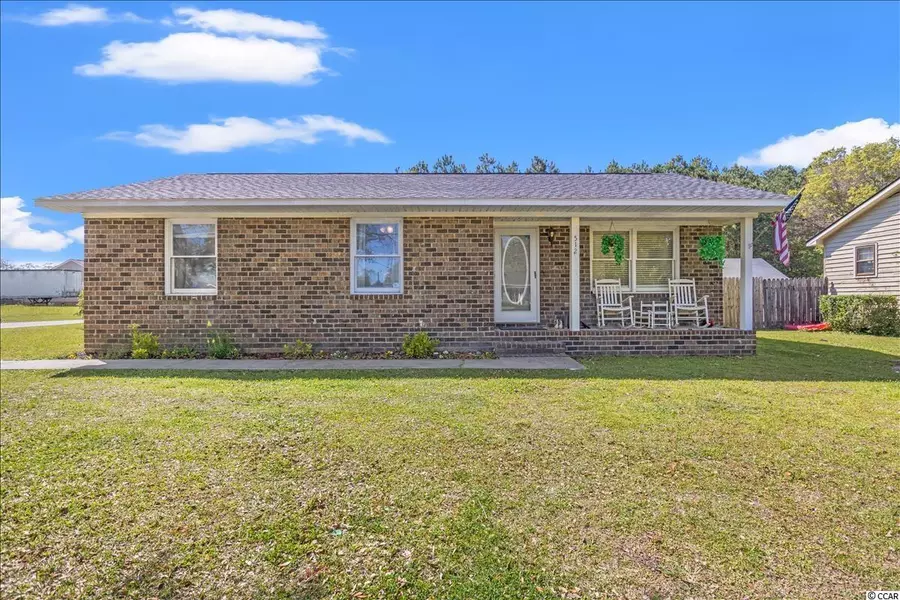 512 S Hazel Ave., Andrews, SC 29510