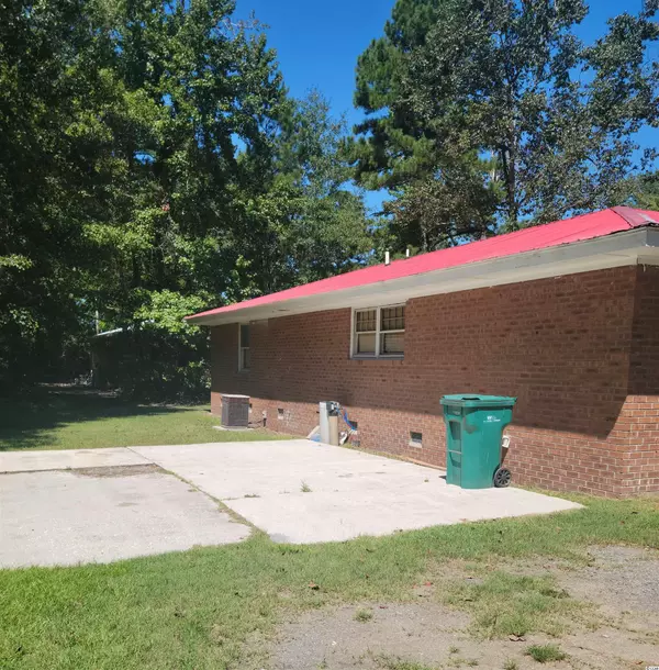 Hemingway, SC 29554,73 Magnolia Dr.
