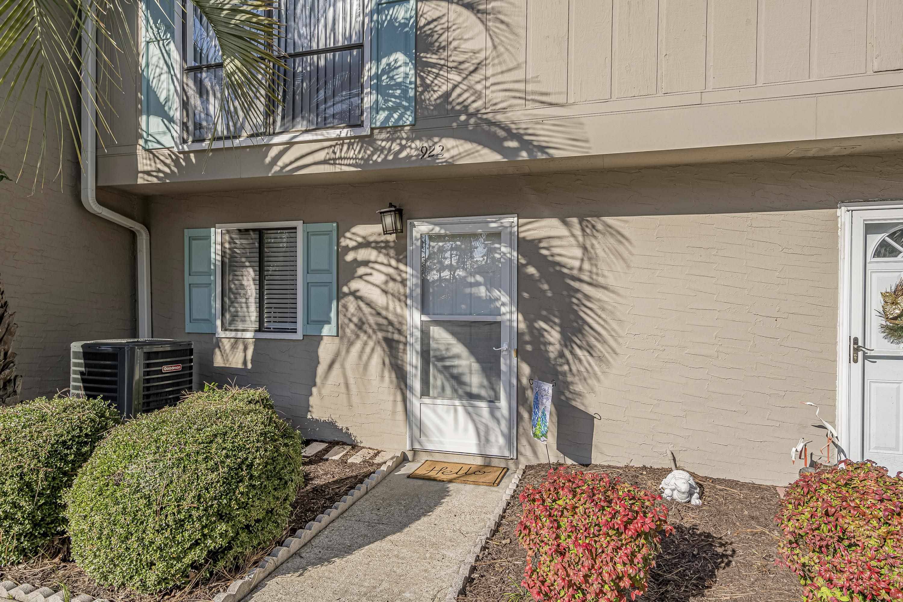 North Myrtle Beach, SC 29582,922 Villa Dr. #922