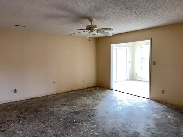 Myrtle Beach, SC 29588,3166 Red Bird Ln.