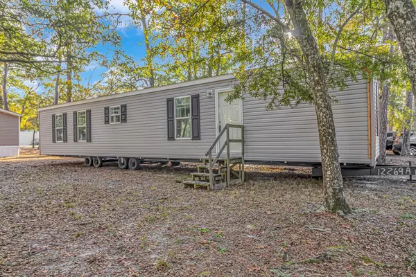 4606 Heron St., North Myrtle Beach, SC 29582