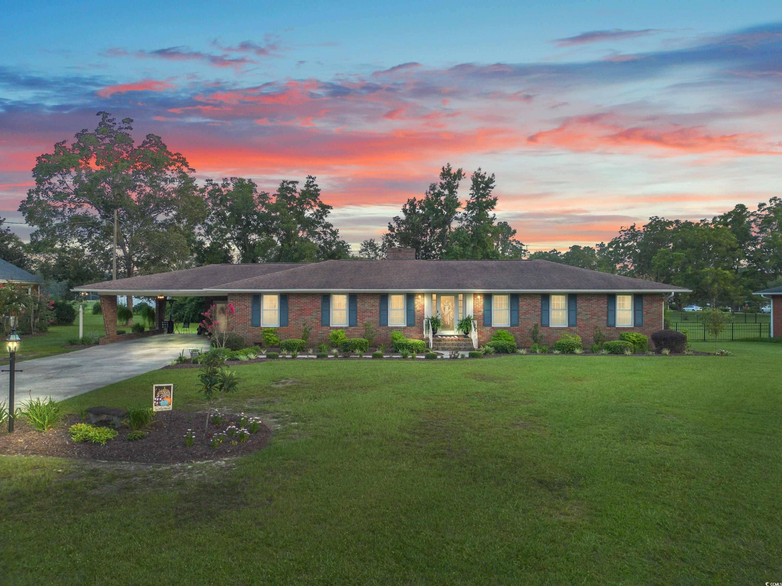 5416 Main St., Loris, SC 29569