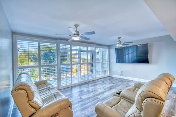 Pawleys Island, SC 29585,423 Parker Dr. #306