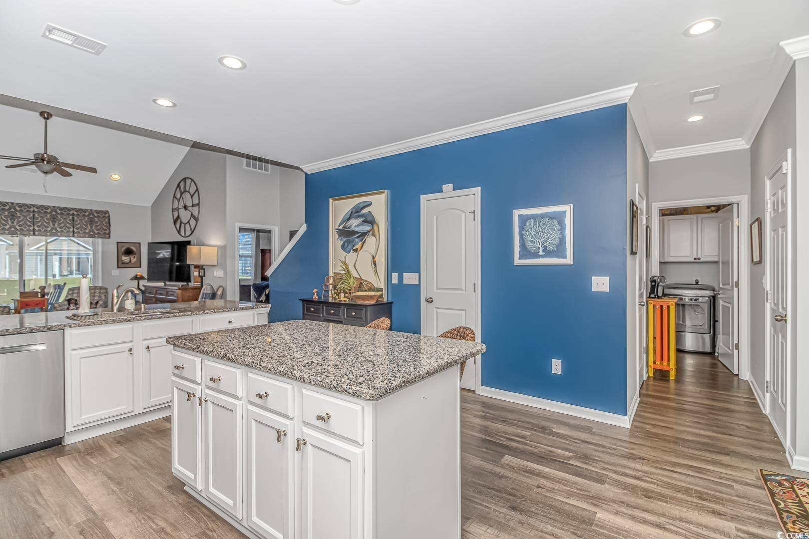 Myrtle Beach, SC 29588,300 Nairn Dr. #20-D