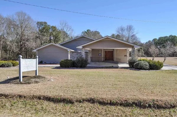 173 Hodges Rd., Kingstree, SC 29556