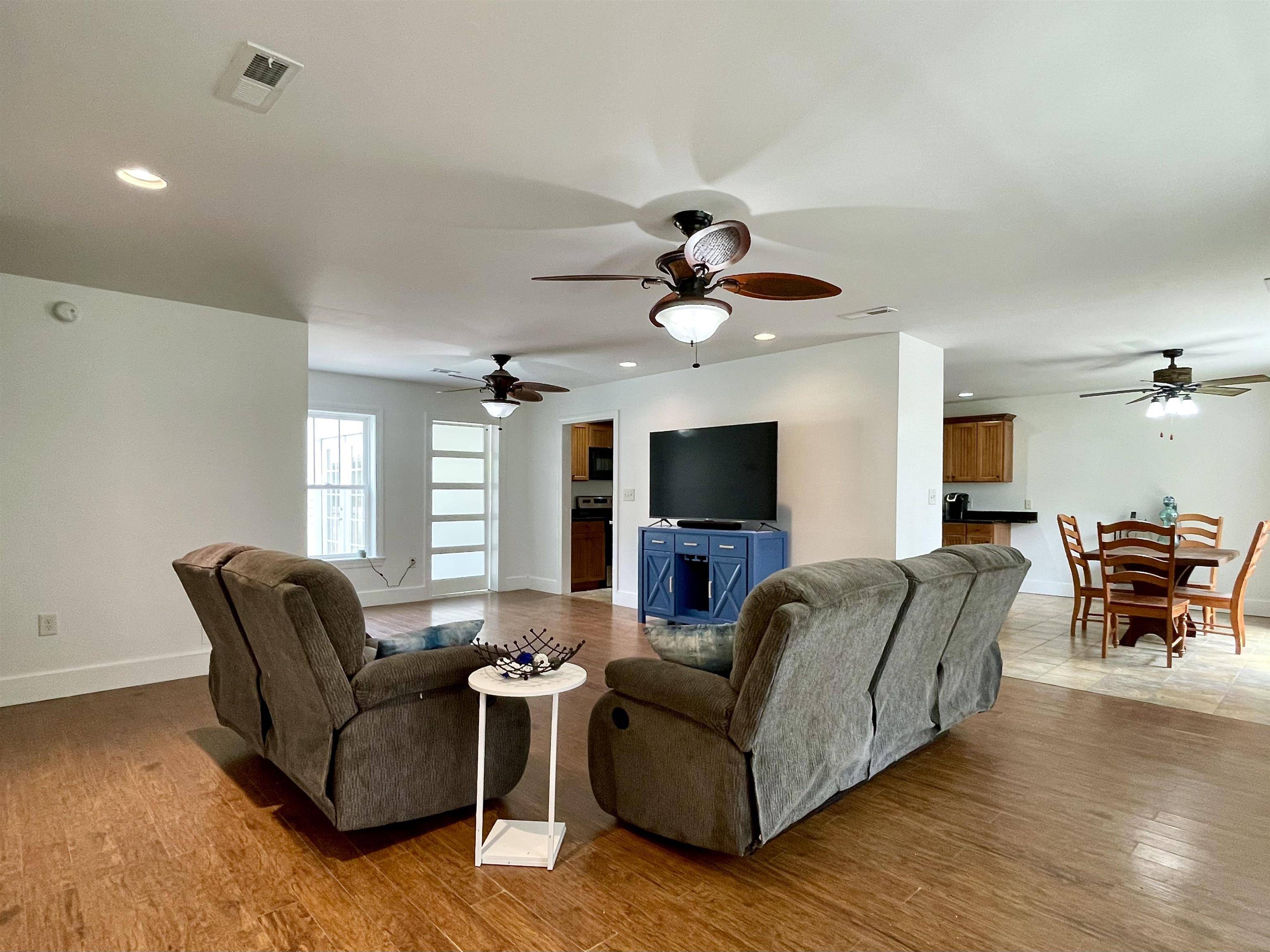 Loris, SC 29569,2176 Harvey Rd.