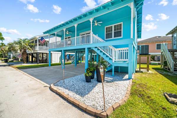 160 Easy St., Garden City Beach, SC 29576
