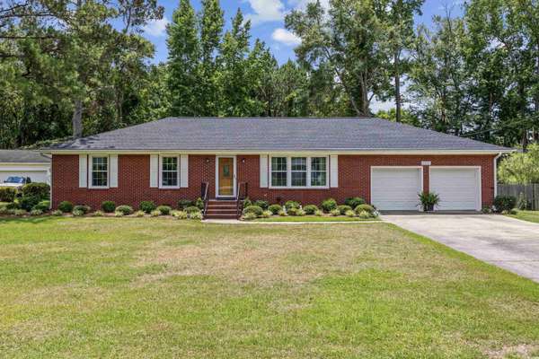 5080 Forest Dr., Loris, SC 29569