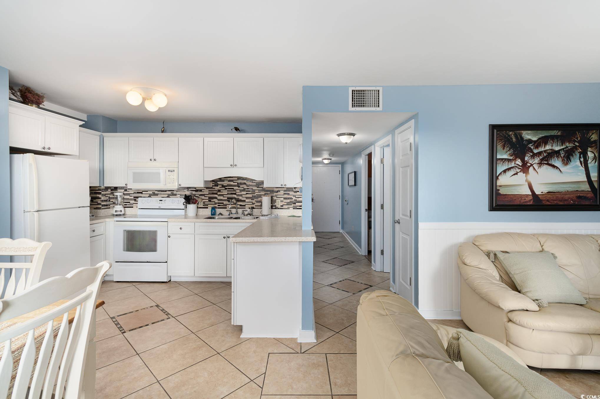 Myrtle Beach, SC 29575,5905 S Kings Highway #210B