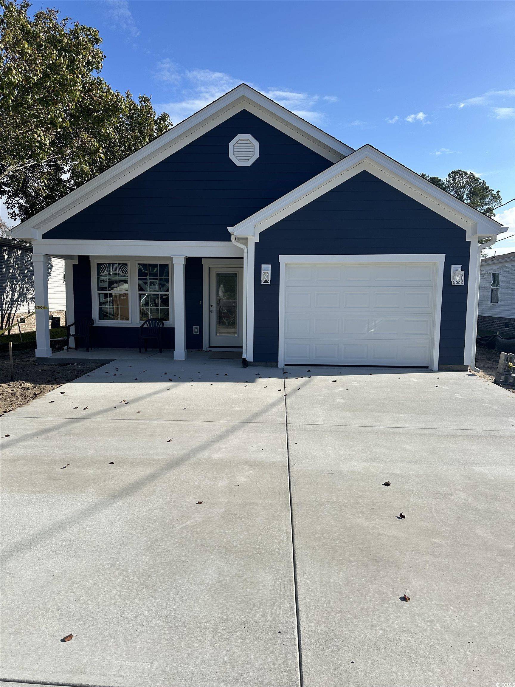 1104 Seaside Dr., North Myrtle Beach, SC 29582