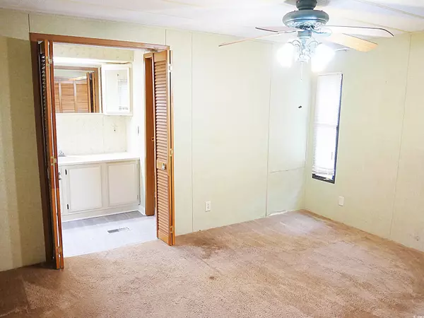 North Myrtle Beach, SC 29582,4514 Curlew St.
