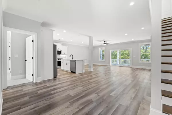 Pawleys Island, SC 29585,22 Mud Minnow Dr.