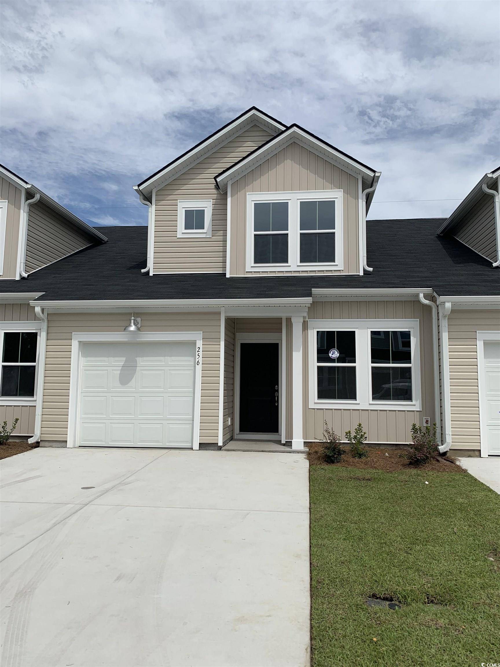 Myrtle Beach, SC 29588,163 Hoffman Park Dr. #77