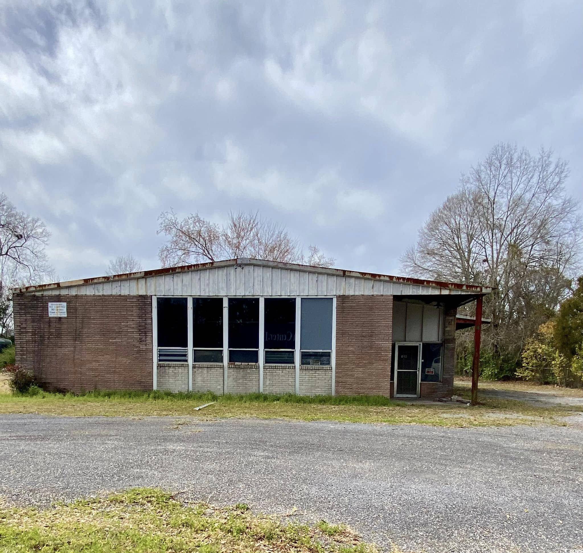 106 South Morgan Ave., Andrews, SC 29510