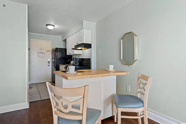 Myrtle Beach, SC 29577,1207 S Ocean Blvd. S #51107