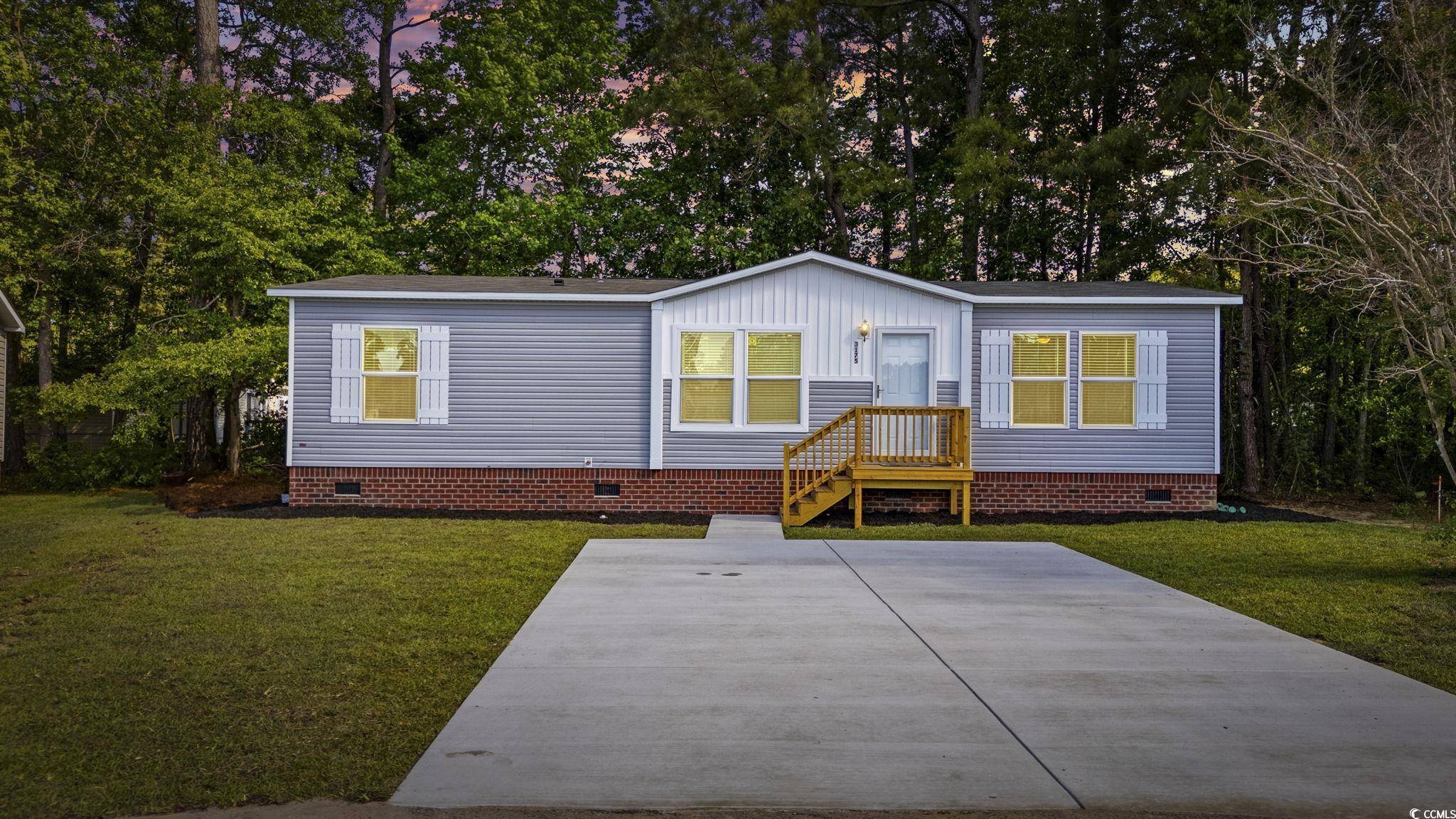 3175 Lyndon Dr., Little River, SC 29566