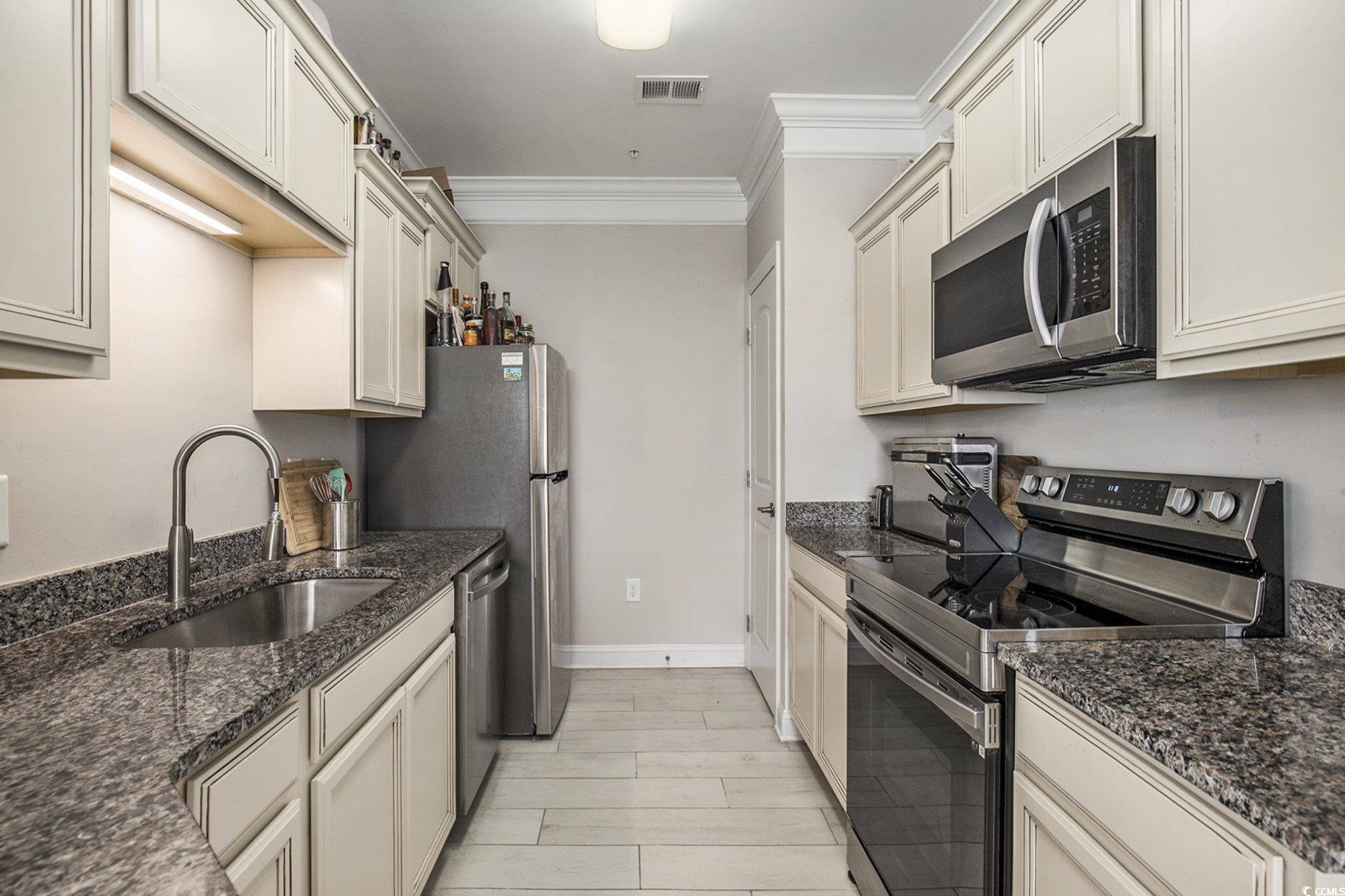Myrtle Beach, SC 29588,150 Ella Kinley Circle #301