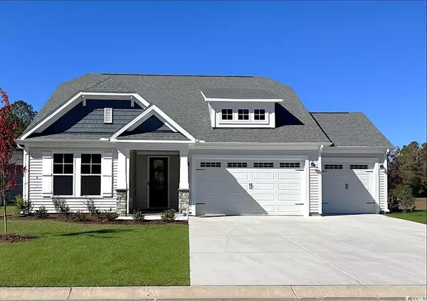 811 Big Cedar Dr., Loris, SC 29569