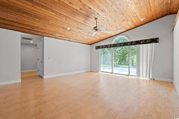 Pawleys Island, SC 29585,149 Old Cedar Loop