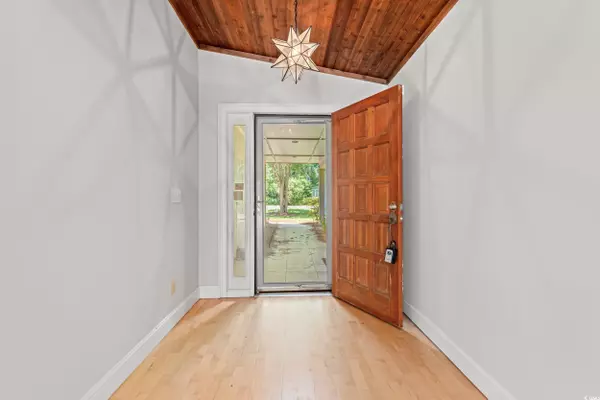 Pawleys Island, SC 29585,149 Old Cedar Loop