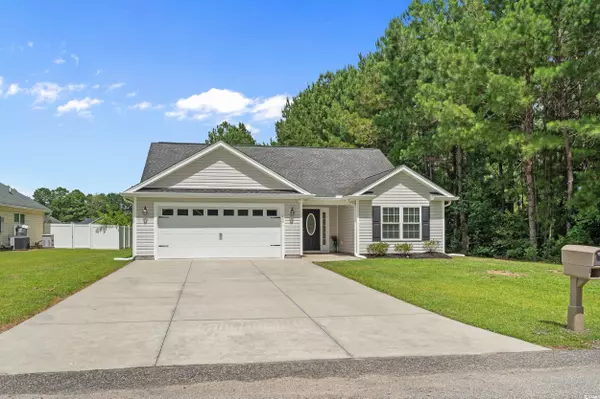 104 Fox Trot Dr., Galivants Ferry, SC 29544