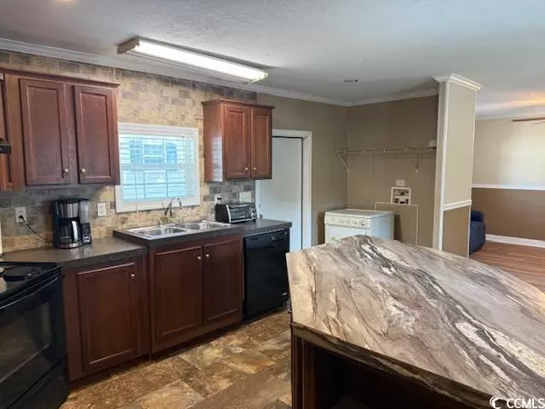 Murrells Inlet, SC 29576,581 Eden Ave.