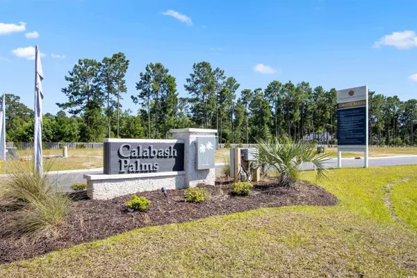Calabash, NC 28467,808 NW Palm Frond Way #43