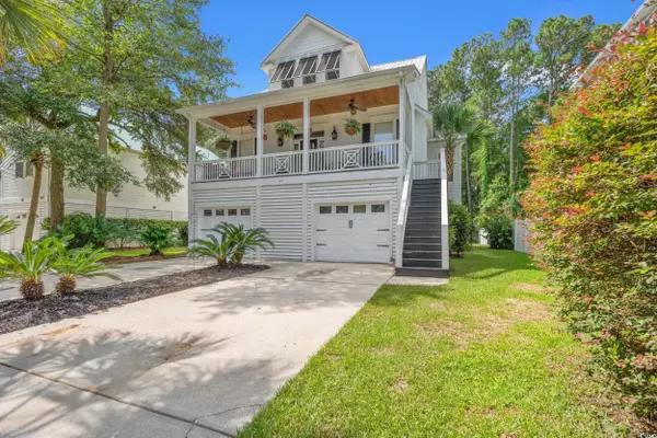 127 Harbourreef Dr., Pawleys Island, SC 29585