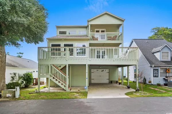 829 9th Ave. S, North Myrtle Beach, SC 29582