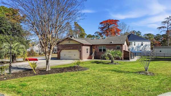 59 Snow Ln., Pawleys Island, SC 29585